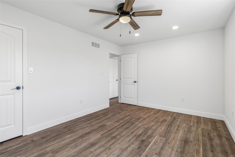 308 Blackberry Lane, Bismarck, Missouri 63624, 3 Bedrooms Bedrooms, 7 Rooms Rooms,2 BathroomsBathrooms,Residential,For Sale,Blackberry,MAR25019541