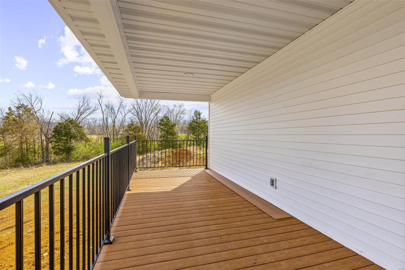 308 Blackberry Lane, Bismarck, Missouri 63624, 3 Bedrooms Bedrooms, 7 Rooms Rooms,2 BathroomsBathrooms,Residential,For Sale,Blackberry,MAR25019541
