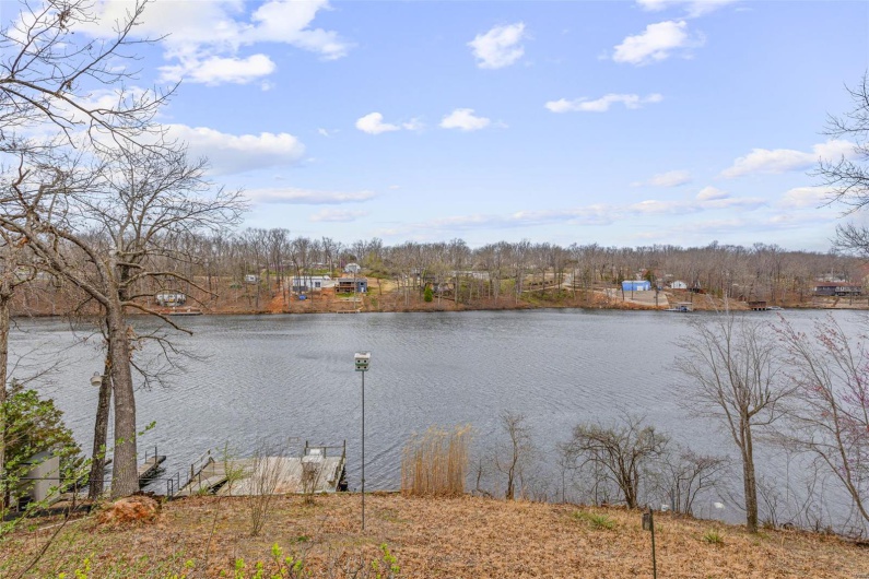 9449 Lake View Drive, Bonne Terre, Missouri 63628, 3 Bedrooms Bedrooms, 9 Rooms Rooms,2 BathroomsBathrooms,Residential,For Sale,Lake View,MAR25017181