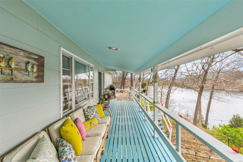 9449 Lake View Drive, Bonne Terre, Missouri 63628, 3 Bedrooms Bedrooms, 9 Rooms Rooms,2 BathroomsBathrooms,Residential,For Sale,Lake View,MAR25017181
