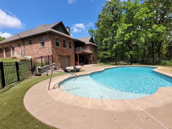 412 Big River Circle, Bonne Terre, Missouri 63628, 3 Bedrooms Bedrooms, 13 Rooms Rooms,3 BathroomsBathrooms,Residential,For Sale,Big River Circle,MAR25018807