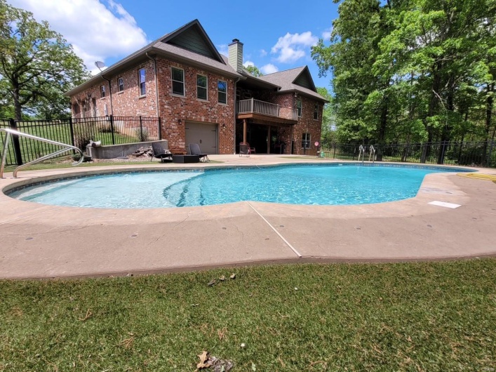 412 Big River Circle, Bonne Terre, Missouri 63628, 3 Bedrooms Bedrooms, 13 Rooms Rooms,3 BathroomsBathrooms,Residential,For Sale,Big River Circle,MAR25018807