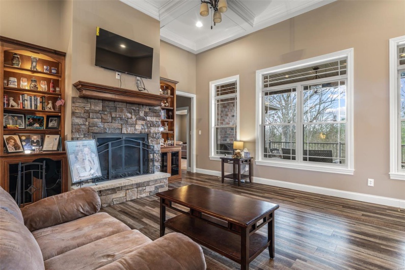 412 Big River Circle, Bonne Terre, Missouri 63628, 3 Bedrooms Bedrooms, 13 Rooms Rooms,3 BathroomsBathrooms,Residential,For Sale,Big River Circle,MAR25018807