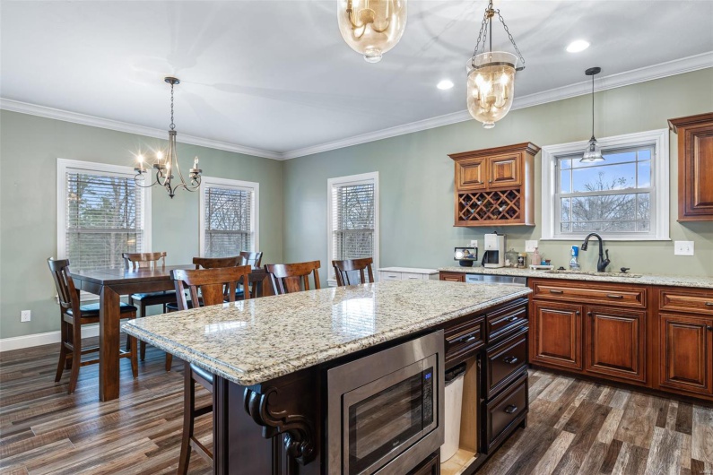 412 Big River Circle, Bonne Terre, Missouri 63628, 3 Bedrooms Bedrooms, 13 Rooms Rooms,3 BathroomsBathrooms,Residential,For Sale,Big River Circle,MAR25018807