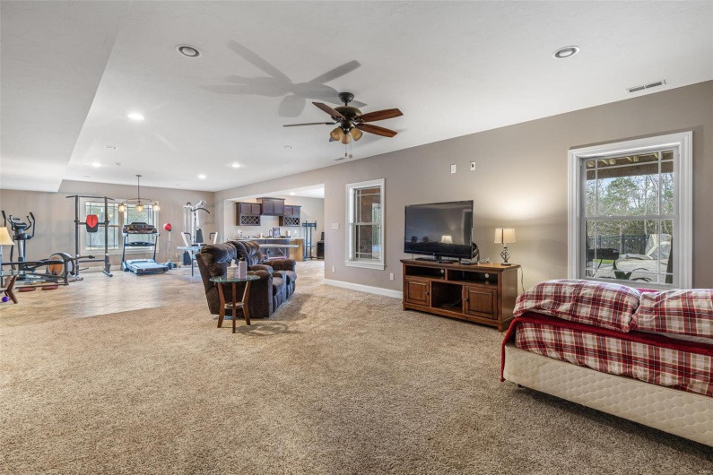 412 Big River Circle, Bonne Terre, Missouri 63628, 3 Bedrooms Bedrooms, 13 Rooms Rooms,3 BathroomsBathrooms,Residential,For Sale,Big River Circle,MAR25018807