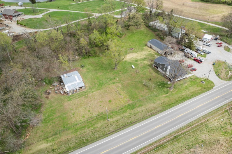 Birds eye view of property