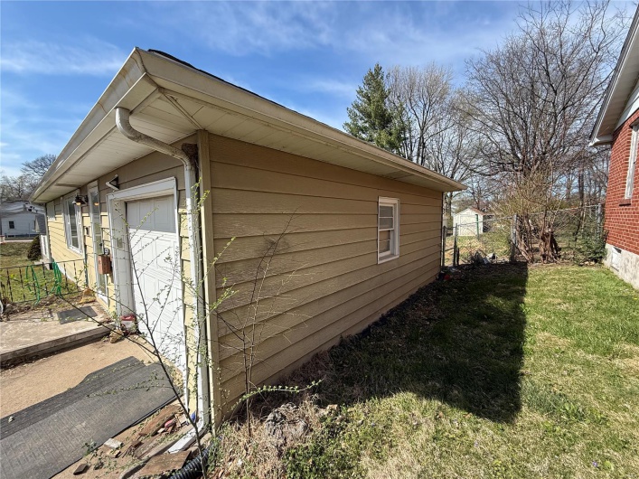 1522 William Street, Cape Girardeau, Missouri 63703, 2 Bedrooms Bedrooms, 2 Rooms Rooms,1 BathroomBathrooms,Residential,For Sale,William,MAR25017880