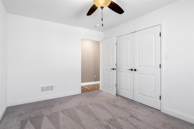 533 Windsor Lane Lane, Farmington, Missouri 63640, 3 Bedrooms Bedrooms, 9 Rooms Rooms,2 BathroomsBathrooms,Residential,For Sale,Windsor Lane,MAR25016411