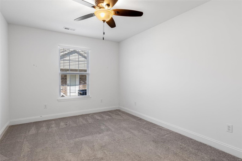 533 Windsor Lane Lane, Farmington, Missouri 63640, 3 Bedrooms Bedrooms, 9 Rooms Rooms,2 BathroomsBathrooms,Residential,For Sale,Windsor Lane,MAR25016411