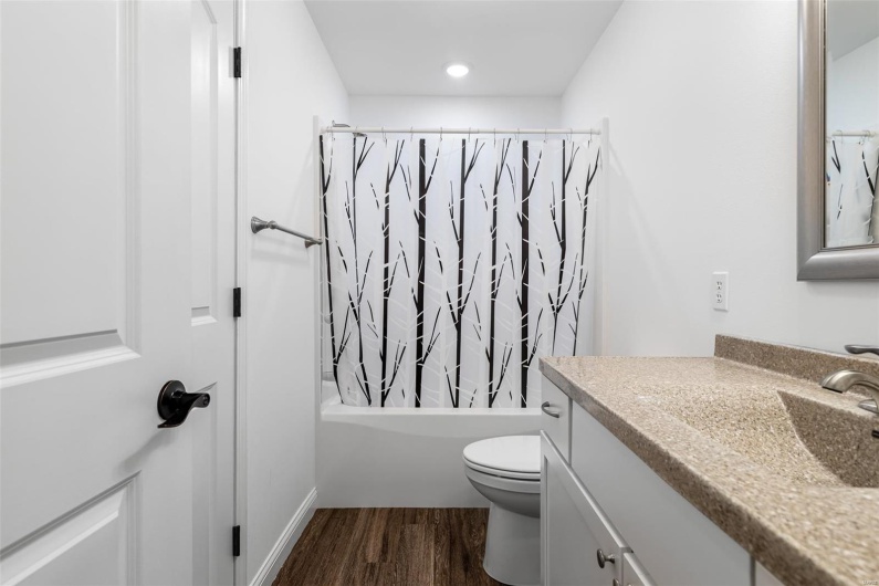 533 Windsor Lane Lane, Farmington, Missouri 63640, 3 Bedrooms Bedrooms, 9 Rooms Rooms,2 BathroomsBathrooms,Residential,For Sale,Windsor Lane,MAR25016411
