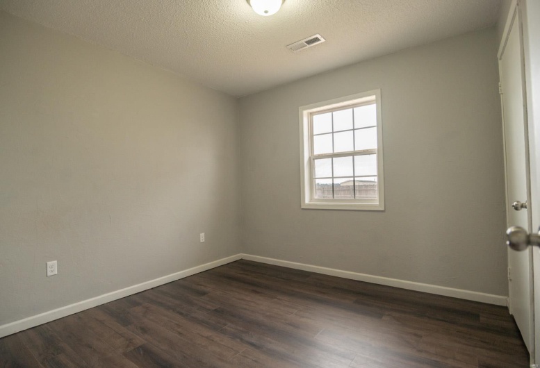 1603 Stokelan Drive, Malden, Missouri 63863, 4 Bedrooms Bedrooms, 8 Rooms Rooms,1 BathroomBathrooms,Residential,For Sale,Stokelan,MAR25019771