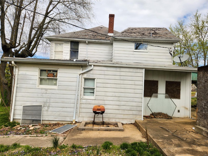 760 Swanwick Street, Chester, Illinois 62233, 3 Bedrooms Bedrooms, 10 Rooms Rooms,2 BathroomsBathrooms,Residential,For Sale,Swanwick,MAR25018915