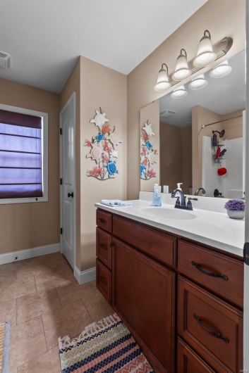 1671 Columbia Drive, Jackson, Missouri 63755, 4 Bedrooms Bedrooms, 6 Rooms Rooms,2 BathroomsBathrooms,Residential,For Sale,Columbia,MAR25016318
