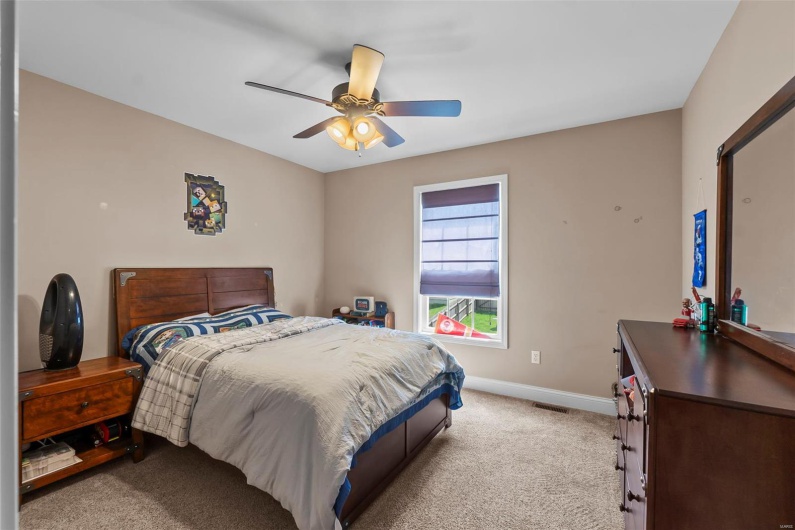 1671 Columbia Drive, Jackson, Missouri 63755, 4 Bedrooms Bedrooms, 6 Rooms Rooms,2 BathroomsBathrooms,Residential,For Sale,Columbia,MAR25016318