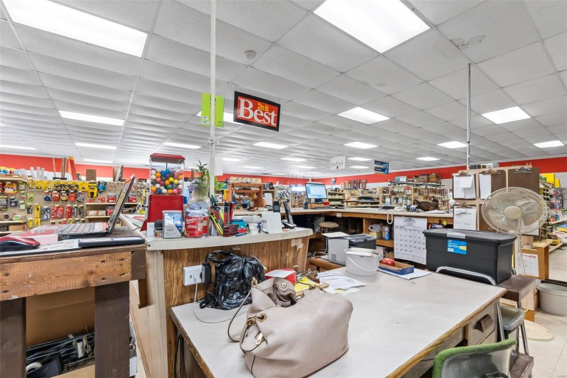 308 Crown, Marble Hill, Missouri 63764, ,Commercial Sale,For Sale,Crown,MAR24042486