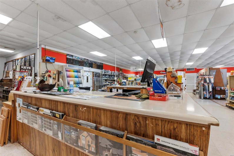 308 Crown, Marble Hill, Missouri 63764, ,Commercial Sale,For Sale,Crown,MAR24042486