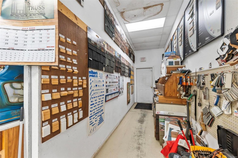 308 Crown, Marble Hill, Missouri 63764, ,Commercial Sale,For Sale,Crown,MAR24042486