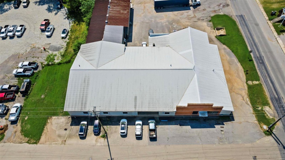 308 Crown, Marble Hill, Missouri 63764, ,Commercial Sale,For Sale,Crown,MAR24042486
