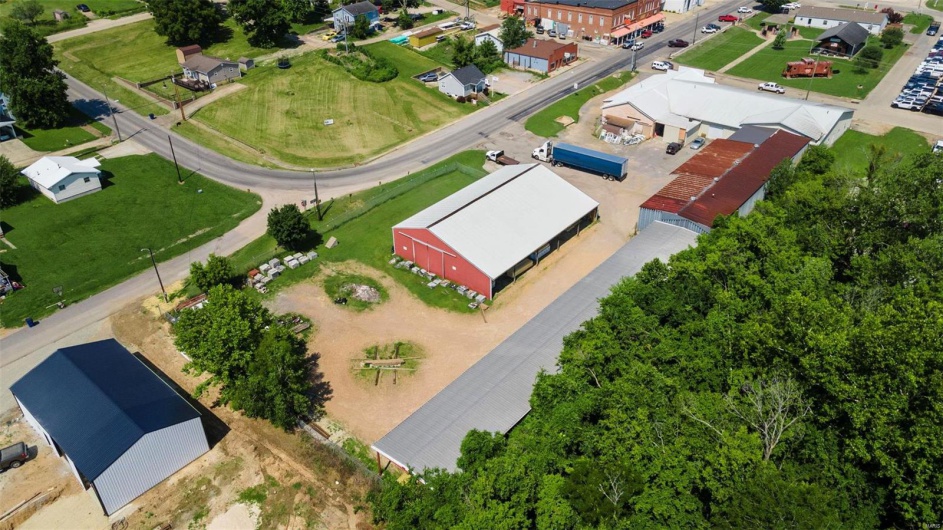 308 Crown, Marble Hill, Missouri 63764, ,Commercial Sale,For Sale,Crown,MAR24042486