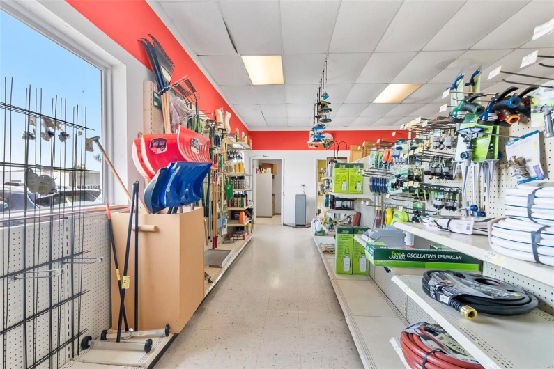 308 Crown, Marble Hill, Missouri 63764, ,Commercial Sale,For Sale,Crown,MAR24042486
