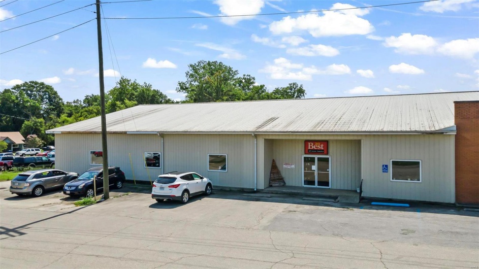 308 Crown, Marble Hill, Missouri 63764, ,Commercial Sale,For Sale,Crown,MAR24042486