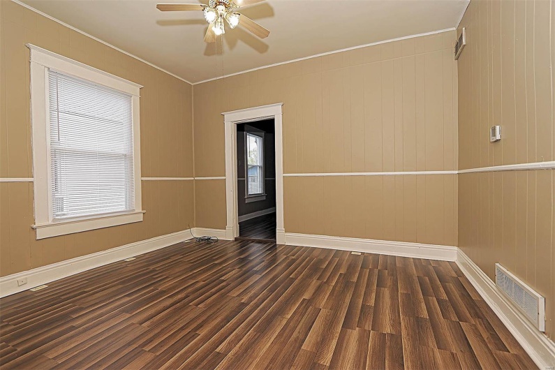 122 Parker Avenue, Chaffee, Missouri 63740, 2 Bedrooms Bedrooms, 5 Rooms Rooms,1 BathroomBathrooms,Residential,For Sale,Parker,MAR24073496