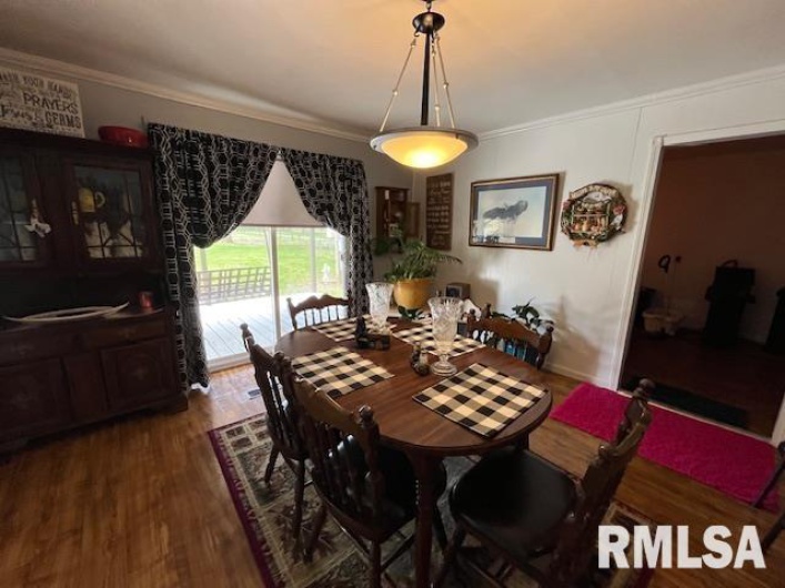 188 HONEYSUCKLE Drive, Elizabethtown, Illinois 62931, 3 Bedrooms Bedrooms, 0 ,1 BathroomBathrooms,Residential,For Sale,HONEYSUCKLE,0,RMAEB457365