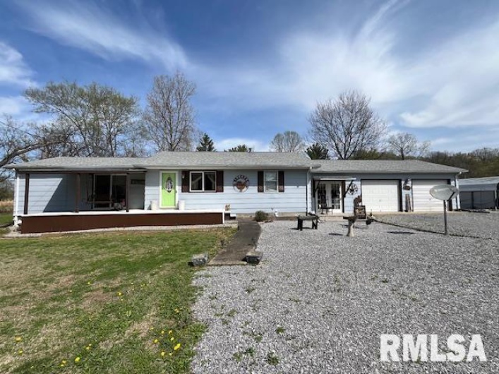 188 HONEYSUCKLE Drive, Elizabethtown, Illinois 62931, 3 Bedrooms Bedrooms, 0 ,1 BathroomBathrooms,Residential,For Sale,HONEYSUCKLE,0,RMAEB457365