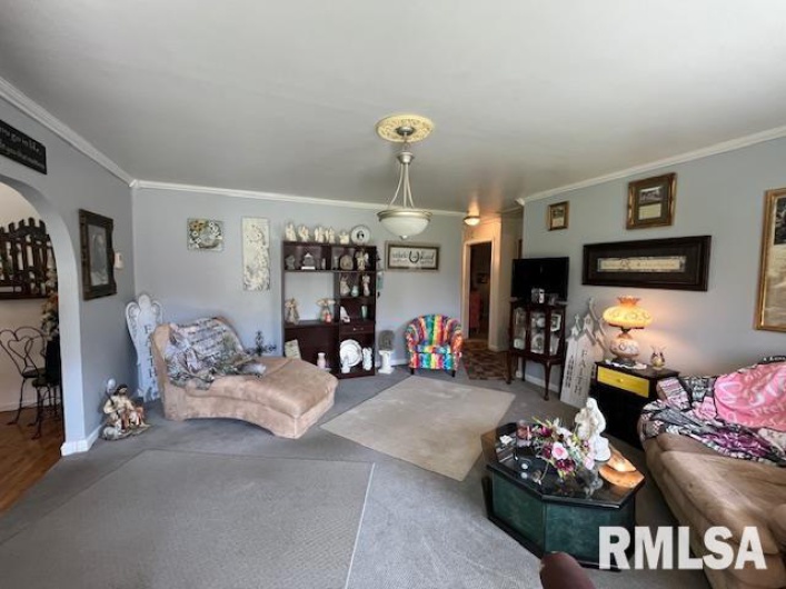 188 HONEYSUCKLE Drive, Elizabethtown, Illinois 62931, 3 Bedrooms Bedrooms, 0 ,1 BathroomBathrooms,Residential,For Sale,HONEYSUCKLE,0,RMAEB457365
