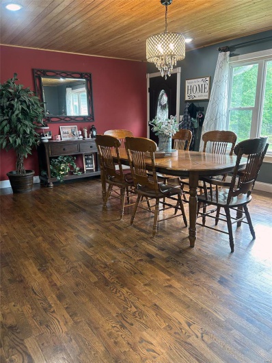 809 Boucher Street, Dexter, Missouri 63841, 4 Bedrooms Bedrooms, 12 Rooms Rooms,1 BathroomBathrooms,Residential,For Sale,Boucher,MAR25020409