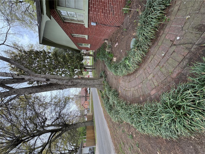 605 Washington Street, Kennett, Missouri 63857, 3 Bedrooms Bedrooms, 10 Rooms Rooms,2 BathroomsBathrooms,Residential,For Sale,Washington,MAR25020455
