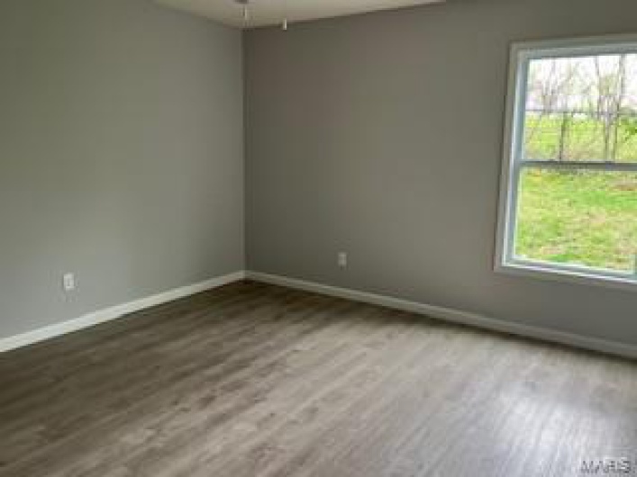134 Southview Drive, Jackson, Missouri 63755, 3 Bedrooms Bedrooms, 6 Rooms Rooms,2 BathroomsBathrooms,Residential,For Sale,Southview,MAR25020477