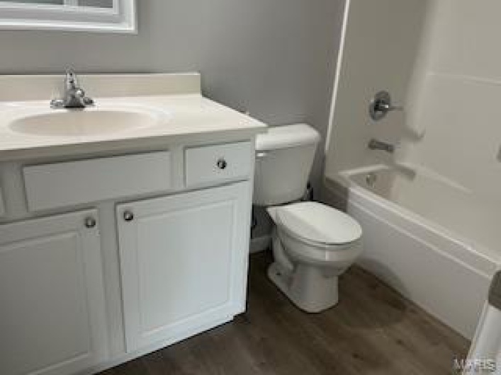 134 Southview Drive, Jackson, Missouri 63755, 3 Bedrooms Bedrooms, 6 Rooms Rooms,2 BathroomsBathrooms,Residential,For Sale,Southview,MAR25020477