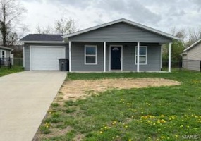 134 Southview Drive, Jackson, Missouri 63755, 3 Bedrooms Bedrooms, 6 Rooms Rooms,2 BathroomsBathrooms,Residential,For Sale,Southview,MAR25020477
