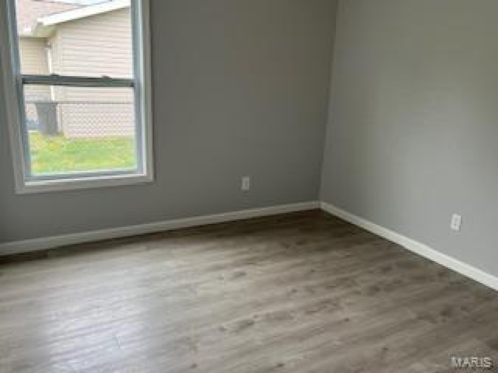 134 Southview Drive, Jackson, Missouri 63755, 3 Bedrooms Bedrooms, 6 Rooms Rooms,2 BathroomsBathrooms,Residential,For Sale,Southview,MAR25020477