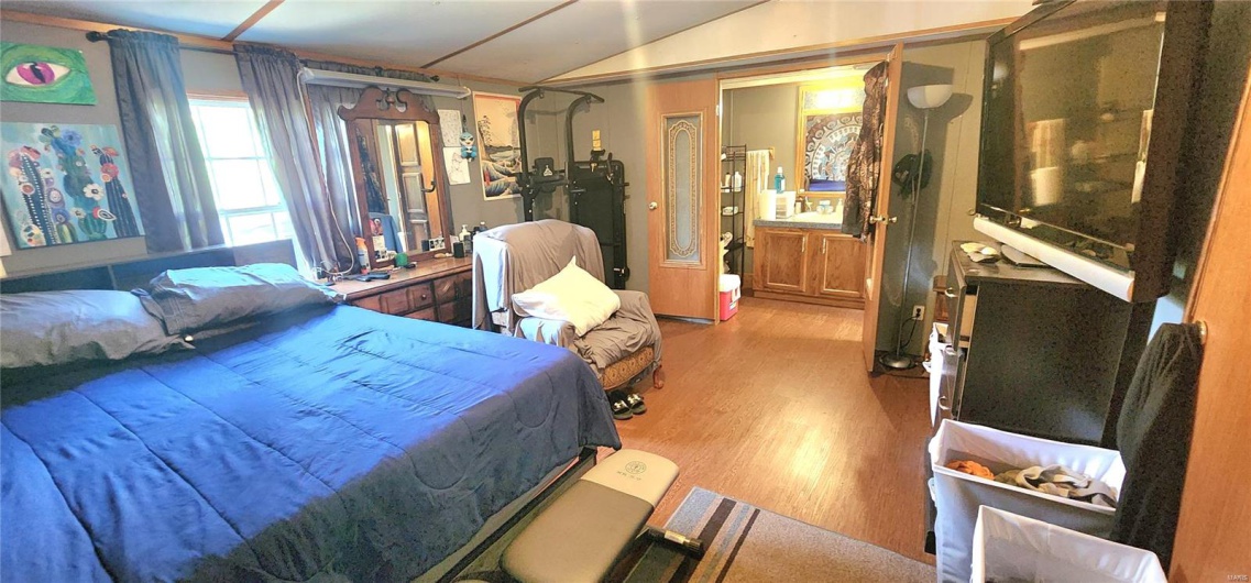 806 Cedar Street, Chester, Illinois 62233, 2 Bedrooms Bedrooms, 4 Rooms Rooms,2 BathroomsBathrooms,Residential,For Sale,Cedar,MAR25020521