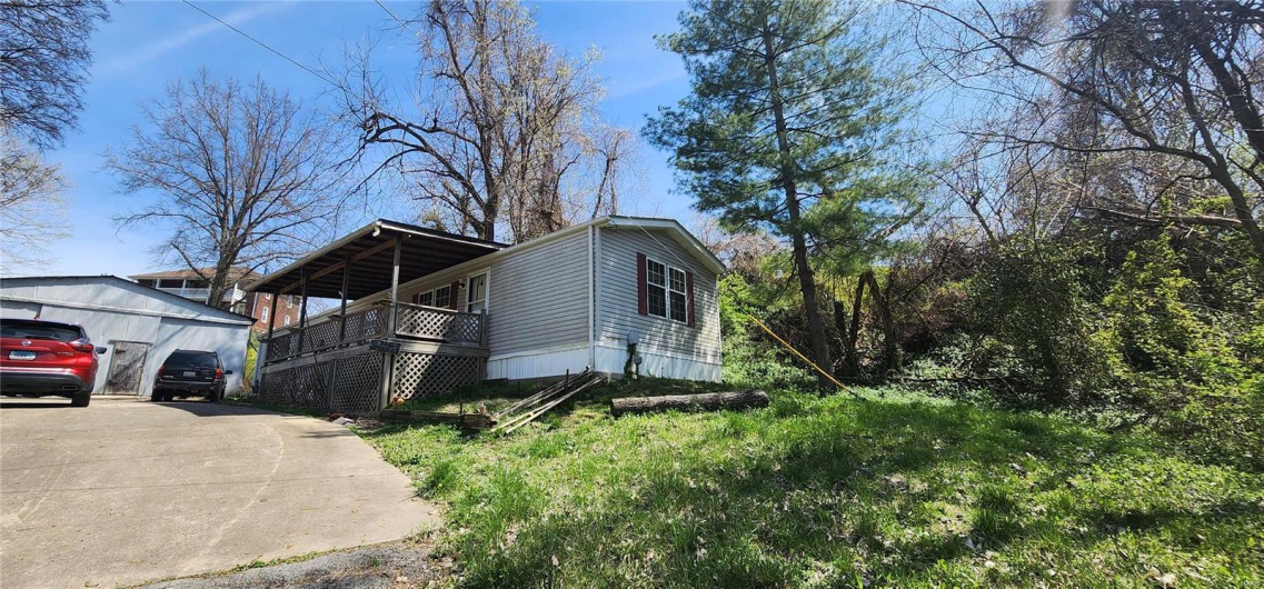 806 Cedar Street, Chester, Illinois 62233, 2 Bedrooms Bedrooms, 4 Rooms Rooms,2 BathroomsBathrooms,Residential,For Sale,Cedar,MAR25020521