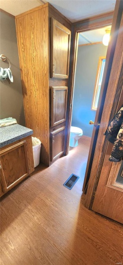 806 Cedar Street, Chester, Illinois 62233, 2 Bedrooms Bedrooms, 4 Rooms Rooms,2 BathroomsBathrooms,Residential,For Sale,Cedar,MAR25020521