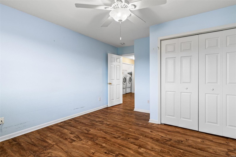 302 Bayberry Lane, Farmington, Missouri 63640, 2 Bedrooms Bedrooms, 8 Rooms Rooms,2 BathroomsBathrooms,Residential,For Sale,Bayberry,MAR25020484
