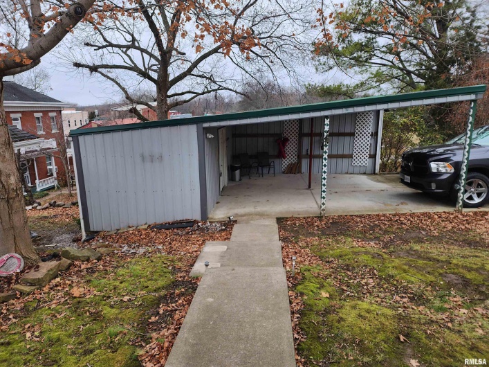 148 PEARL Street, Elizabethtown, Illinois 62931, 3 Bedrooms Bedrooms, 0 ,2 BathroomsBathrooms,Residential,For Sale,PEARL,0,RMAQC4261892