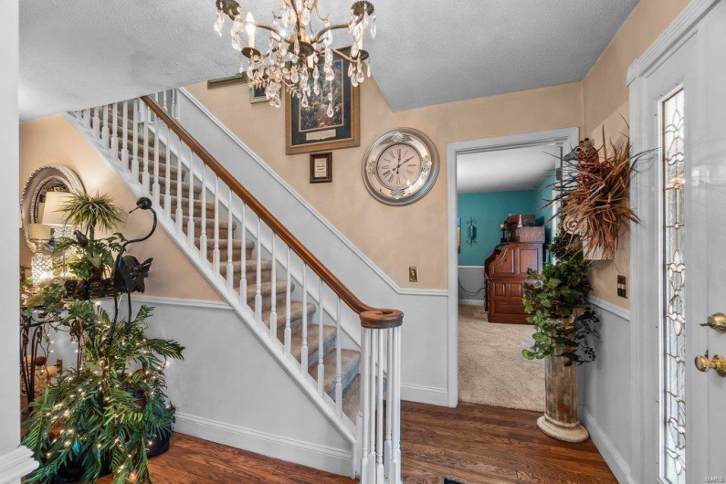 132 Greenbrier Dr, Sikeston, Missouri 63801, 5 Bedrooms Bedrooms, 13 Rooms Rooms,3 BathroomsBathrooms,Residential,For Sale,Greenbrier Dr,MAR23021457
