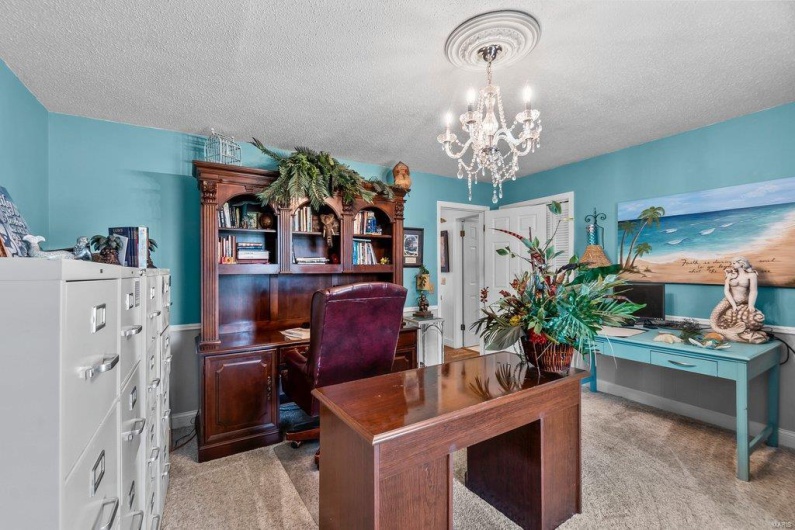 132 Greenbrier Dr, Sikeston, Missouri 63801, 5 Bedrooms Bedrooms, 13 Rooms Rooms,3 BathroomsBathrooms,Residential,For Sale,Greenbrier Dr,MAR23021457