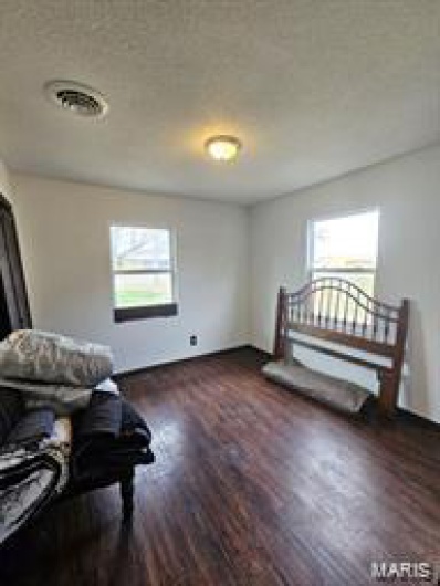 503 Barrett Drive, Malden, Missouri 63863, 4 Bedrooms Bedrooms, 7 Rooms Rooms,4 BathroomsBathrooms,Residential,For Sale,Barrett,MAR25020712