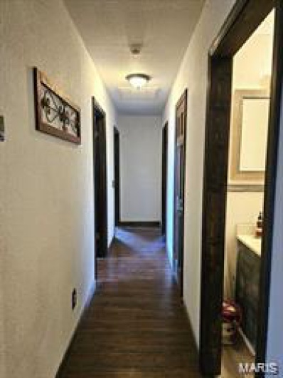 503 Barrett Drive, Malden, Missouri 63863, 4 Bedrooms Bedrooms, 7 Rooms Rooms,4 BathroomsBathrooms,Residential,For Sale,Barrett,MAR25020712