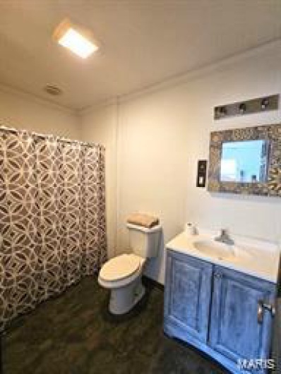 503 Barrett Drive, Malden, Missouri 63863, 4 Bedrooms Bedrooms, 7 Rooms Rooms,4 BathroomsBathrooms,Residential,For Sale,Barrett,MAR25020712
