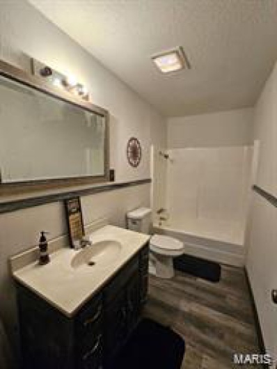 503 Barrett Drive, Malden, Missouri 63863, 4 Bedrooms Bedrooms, 7 Rooms Rooms,4 BathroomsBathrooms,Residential,For Sale,Barrett,MAR25020712