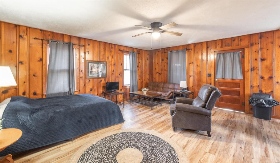 4247 Wayne Route HH, Piedmont, Missouri 63957, ,Commercial Sale,For Sale,Wayne Route HH,MAR25020727