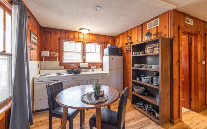 4247 Wayne Route HH, Piedmont, Missouri 63957, ,Commercial Sale,For Sale,Wayne Route HH,MAR25020727