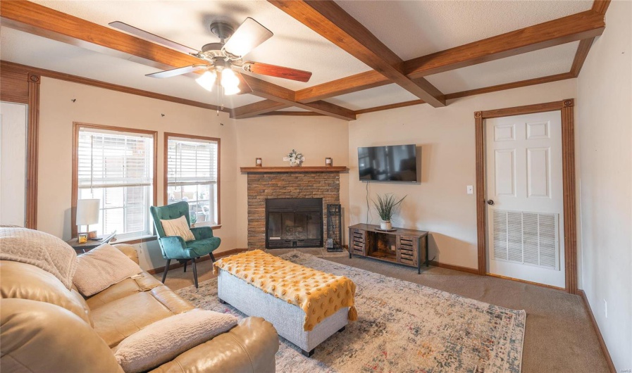 4247 Wayne Route HH, Piedmont, Missouri 63957, ,Commercial Sale,For Sale,Wayne Route HH,MAR25020727
