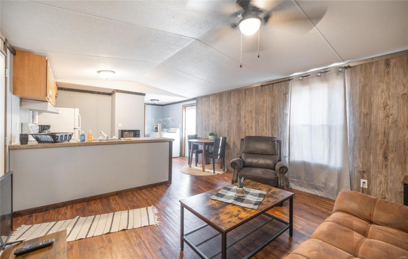 4247 Wayne Route HH, Piedmont, Missouri 63957, ,Commercial Sale,For Sale,Wayne Route HH,MAR25020727